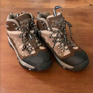 Bear paw hiking boots